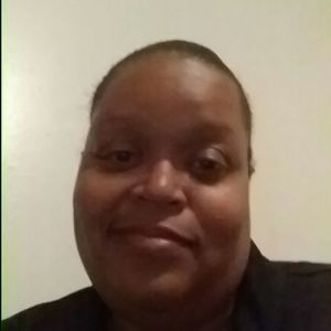 Meet your Posher, Lacey